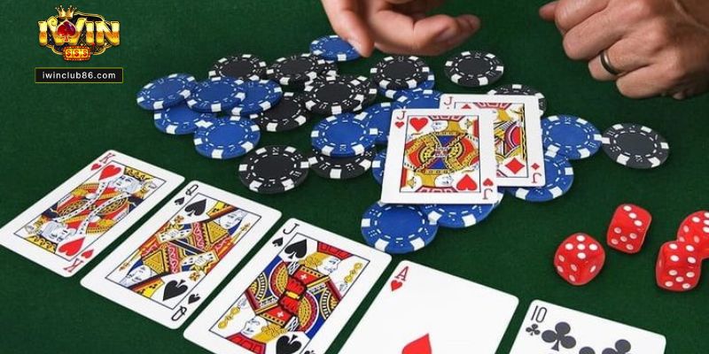 Cách Chơi Sâm Lốc - Luật Chơi Và Những Hướng Dẫn Chi Tiết Giới thiệu về game bài sâm lốc